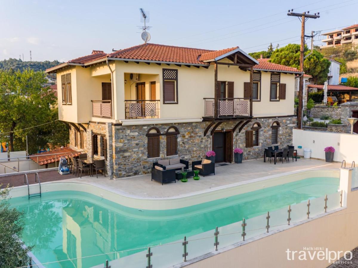 Villa Artemis By Rentalspro - Nikiti Halkidiki Kültér fotó