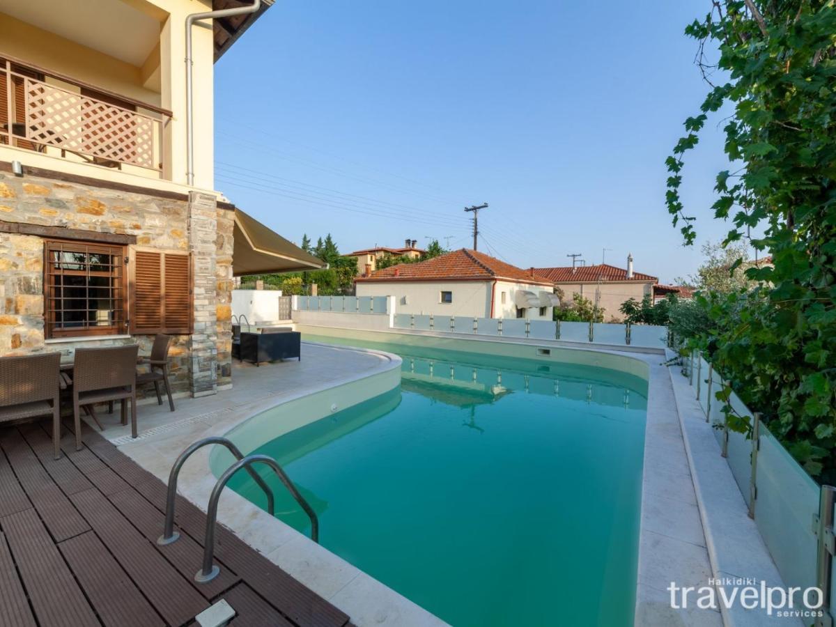 Villa Artemis By Rentalspro - Nikiti Halkidiki Kültér fotó