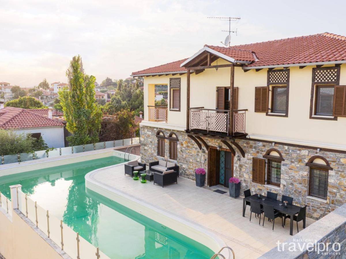 Villa Artemis By Rentalspro - Nikiti Halkidiki Kültér fotó
