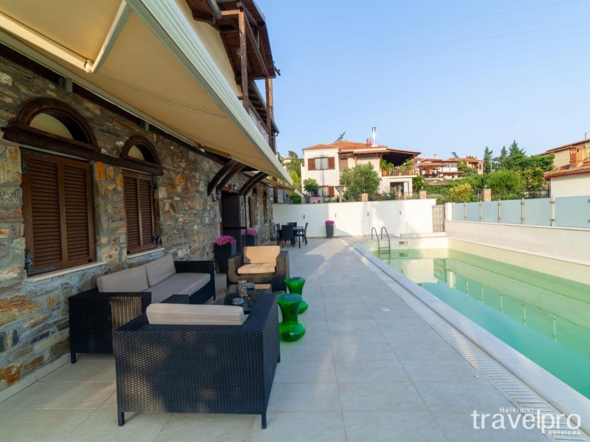 Villa Artemis By Rentalspro - Nikiti Halkidiki Kültér fotó