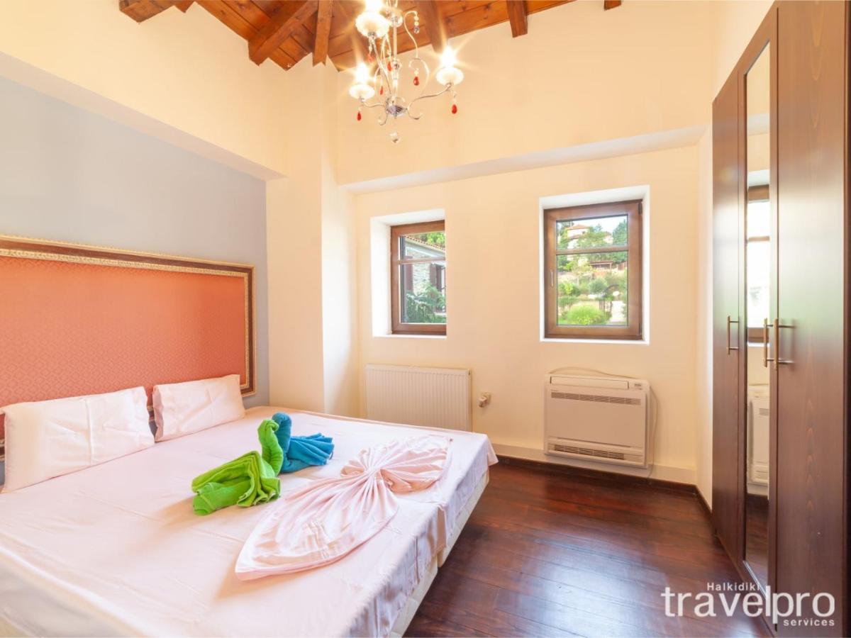 Villa Artemis By Rentalspro - Nikiti Halkidiki Kültér fotó